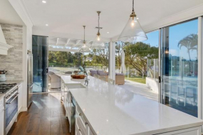 Luxury Hamptons Beachside Sanctuary